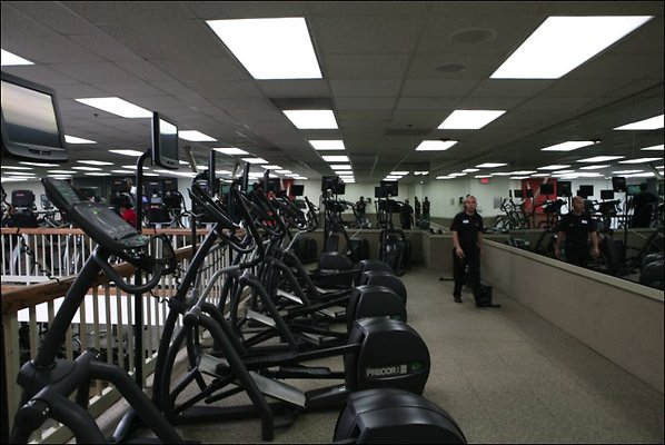 HartStreet 91335 20110426 0218