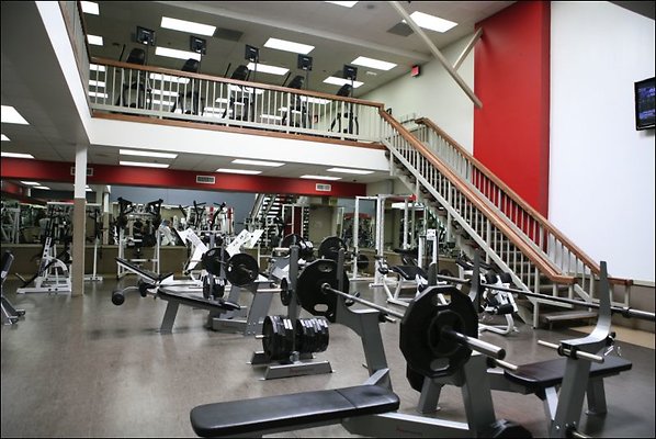 HartStreet 91335 20110426 0232