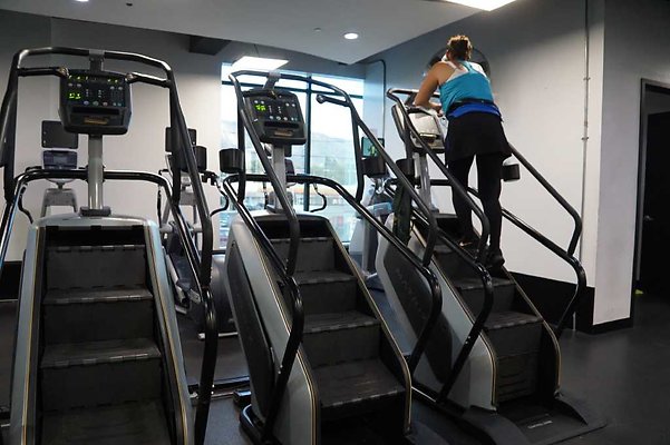 Sylmar Cardio 24