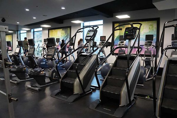Sylmar Cardio 22