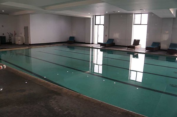 Sylmar Pool 26