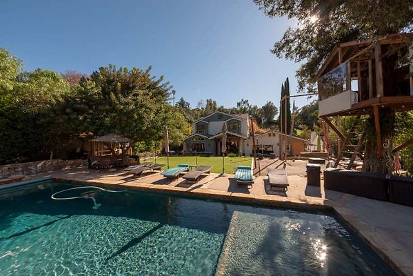 11921 pool6