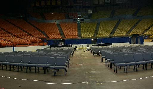 803450.Forum