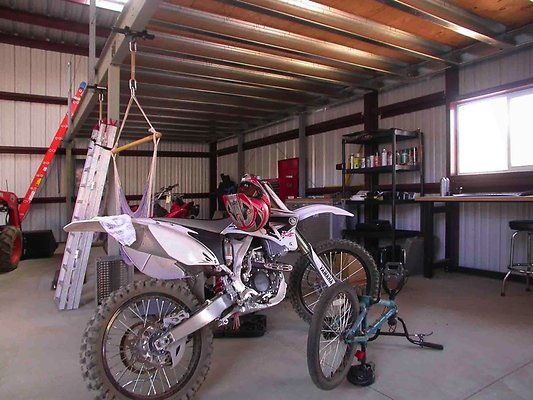 4933 garage8