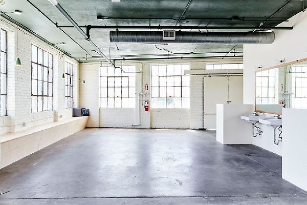 12042 loft50