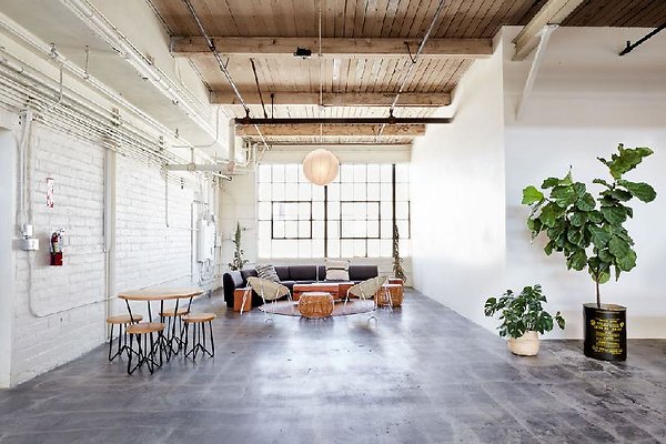 12042 loft11
