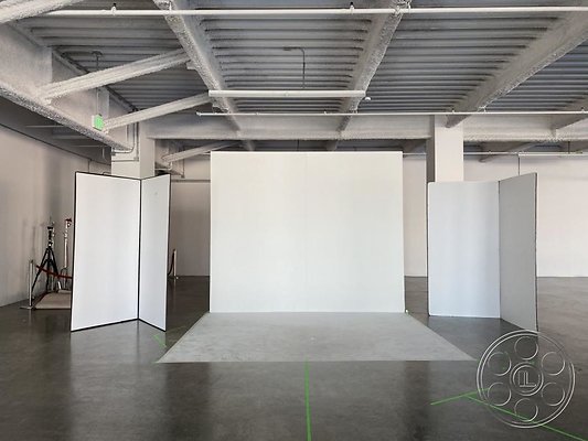 wall-street image 8 wall-street image 8