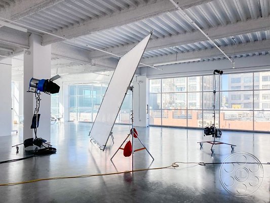 wall-street image 5 wall-street image 5