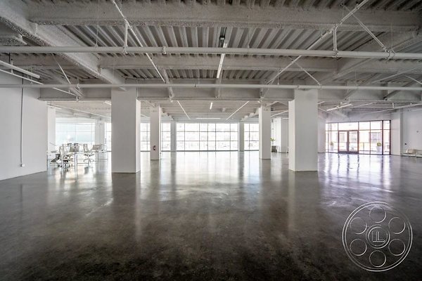 wall-street image 25 wall-street image 25