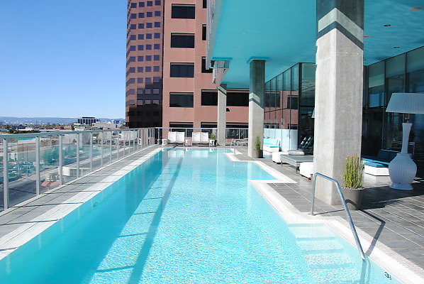 Watermark.Pool.DTLA.20