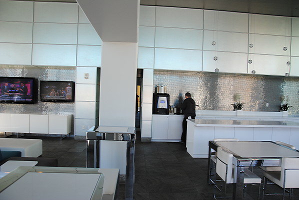 Watermark.Pool.DTLA.52
