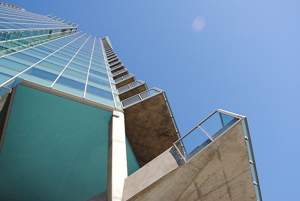 Watermark.Pool.DTLA.19