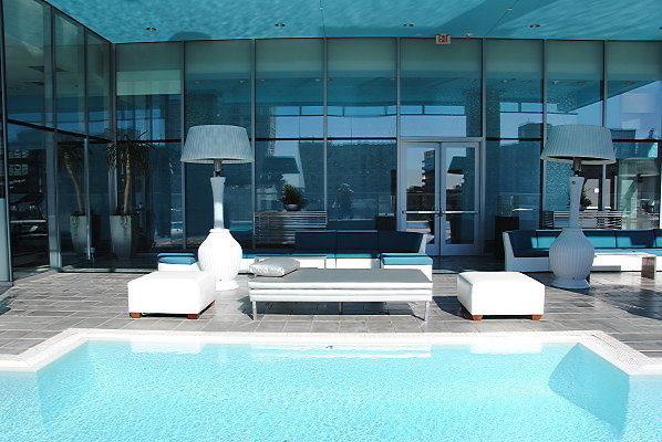 Watermark.Pool.DTLA.14