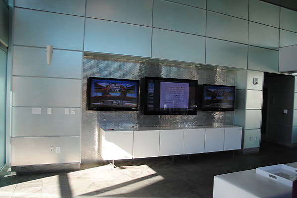Watermark.Pool.DTLA.43