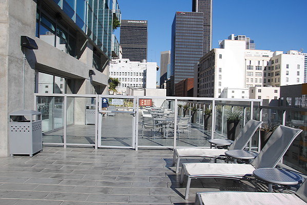Watermark.Pool.DTLA.30