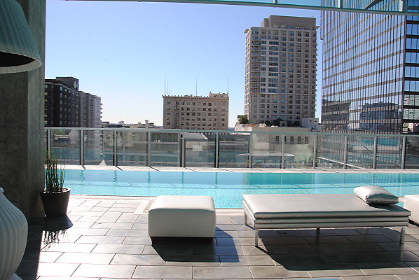 Watermark.Pool.DTLA.05
