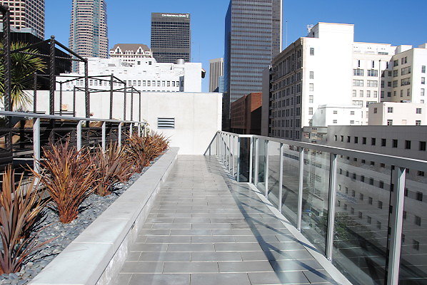 Watermark.Pool.DTLA.65