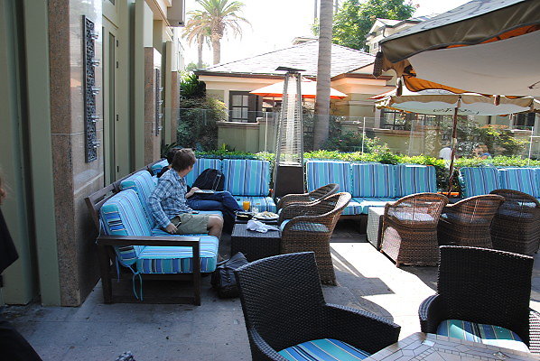 Fairmont Hotel.Ext.Patio