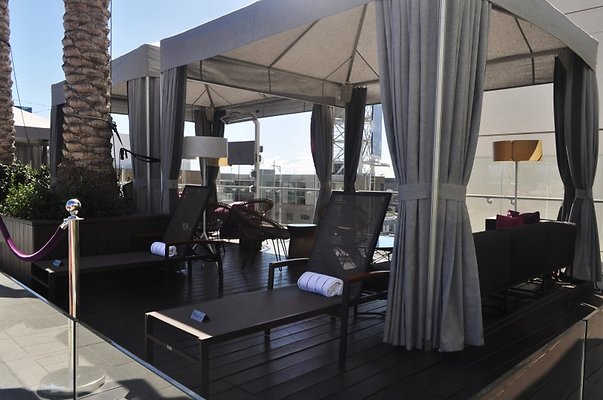 W Hotel.HWD.82