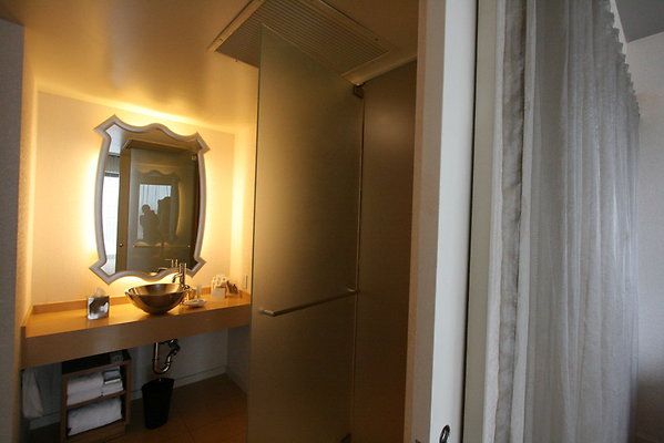 Mondrian Hotel.32