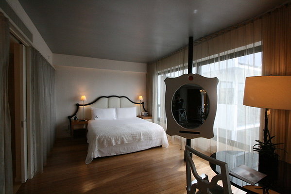 Mondrian Hotel.31