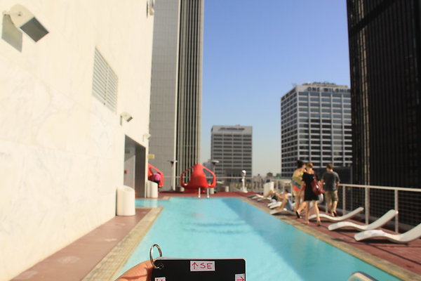 Standard.Rooftop.Pool.16