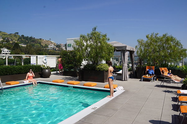 Andaz.Rooftop.Pool.Weho.06