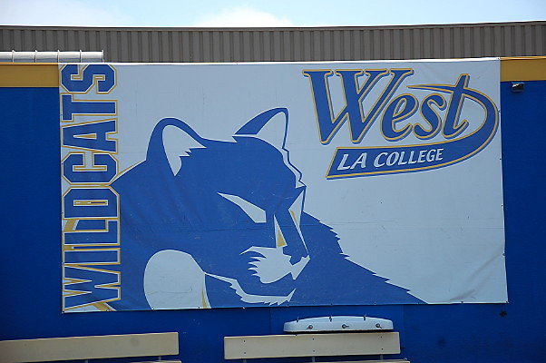 WLA.Football.Track.Field.05