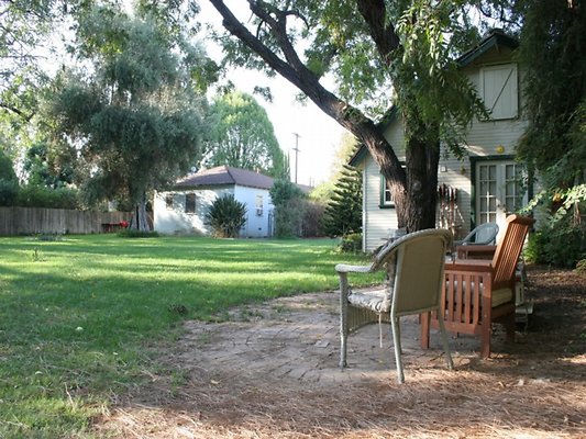 Thomann.BackYard.VN.17