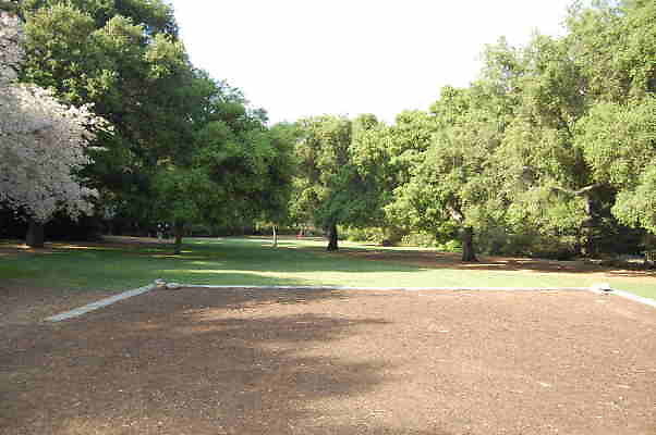 Descanso.Main.Lawn.05
