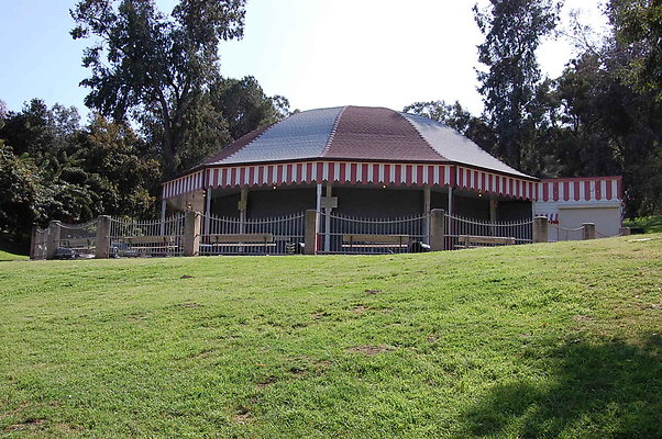 Grass.Griffith.Park.05