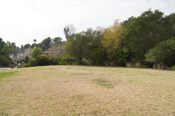 Temescal.GateWay.Front.Grass.17