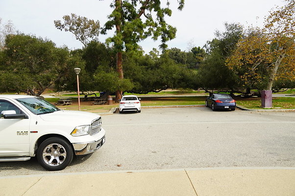 Temescal.GateWay.Front.Grass.07