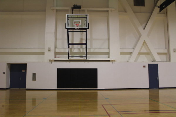 CSUN.BBALL.Act.Court.006