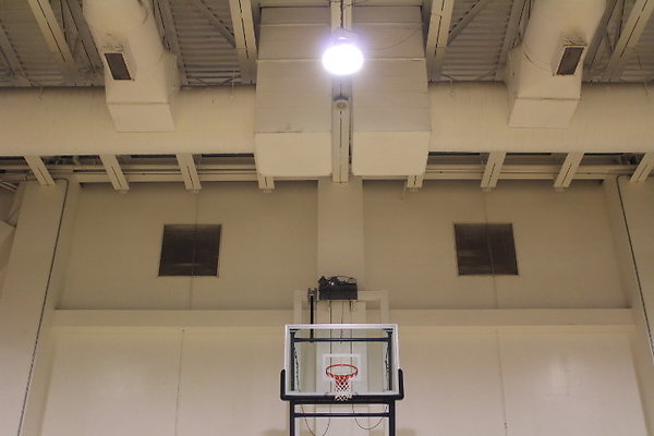 CSUN.BBALL.Act.Court.008