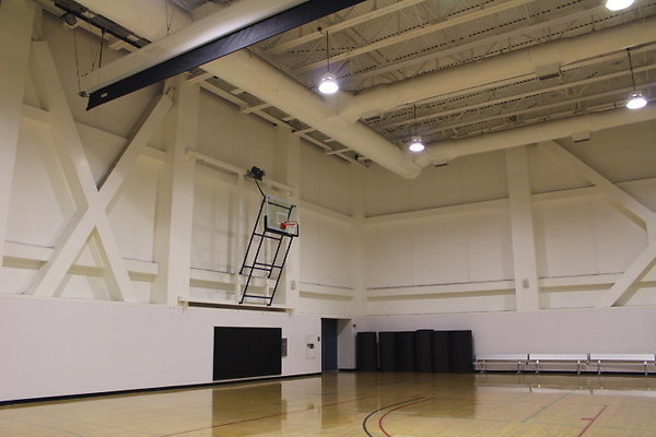 CSUN.BBALL.Act.Court.009