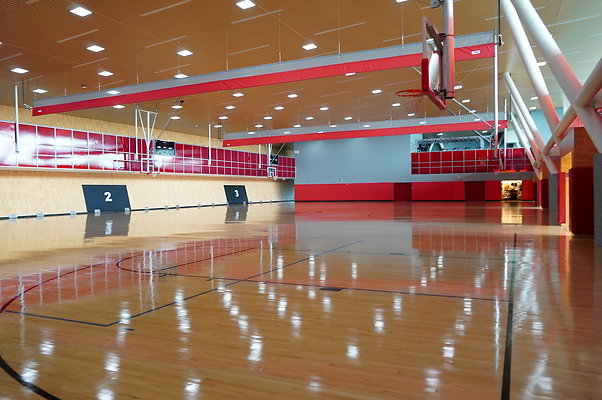 CSUN.SRC.Court.043