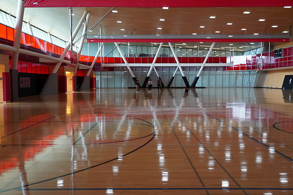 CSUN.SRC.Court.014