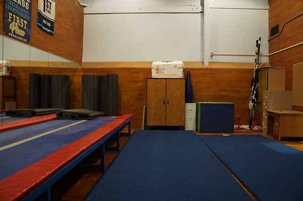 BHS-OldGym 46