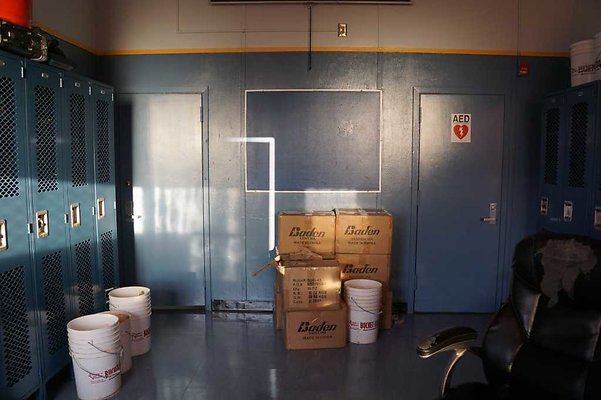 BHS-Clubhouse 04