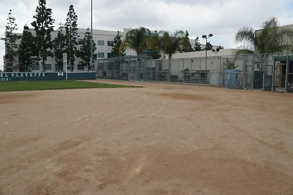 ELAC Softball 39