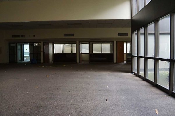 Pierce Library 82
