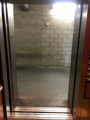 DIgnity.Elevator.3
