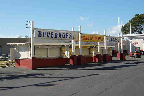 Coliseum.GRND.Concessions.022