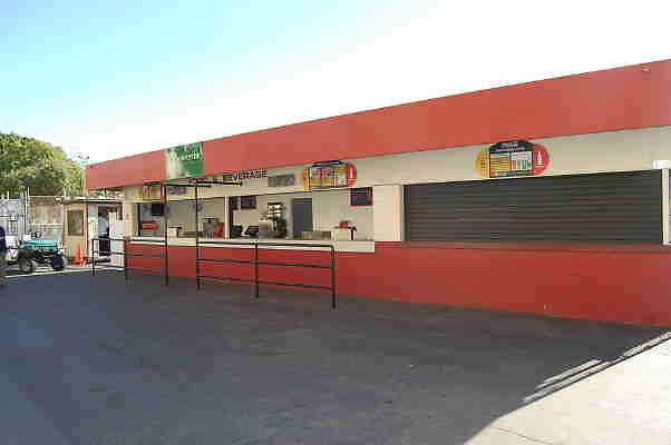 Coliseum.GRND.Concessions.012