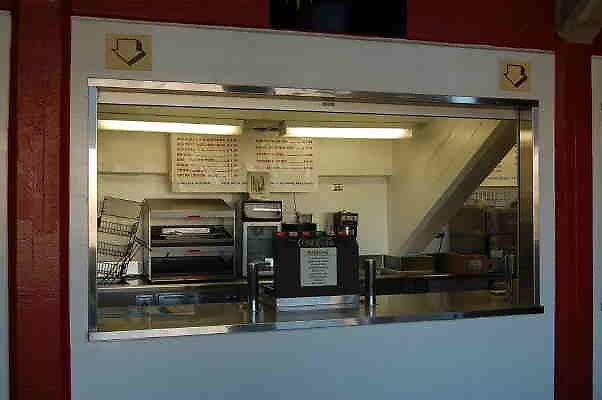 Coliseum.Concessions.017