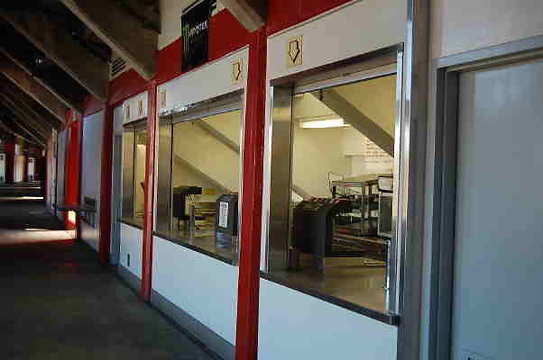 Coliseum.Concessions.023