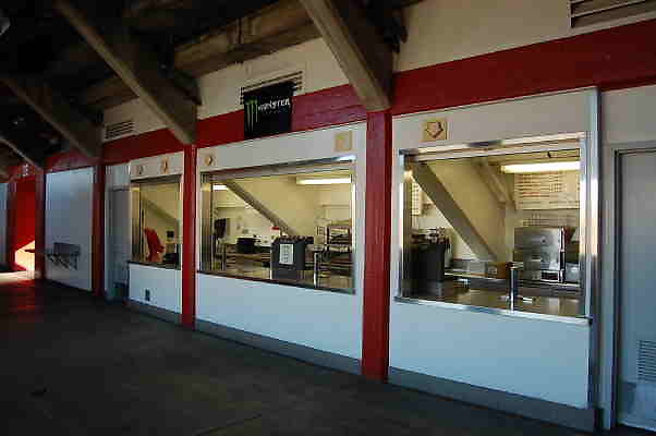Coliseum.Concessions.020