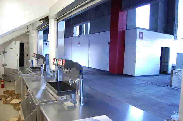 Coliseum.Concessions.045