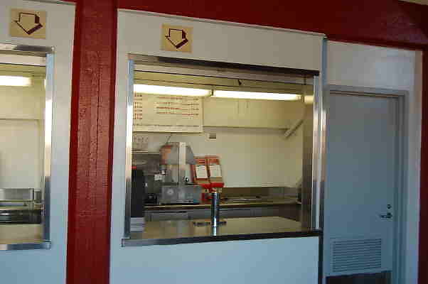 Coliseum.Concessions.019
